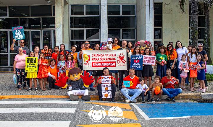 Maio Laranja: Amor, fé e proteção para nossas crianças