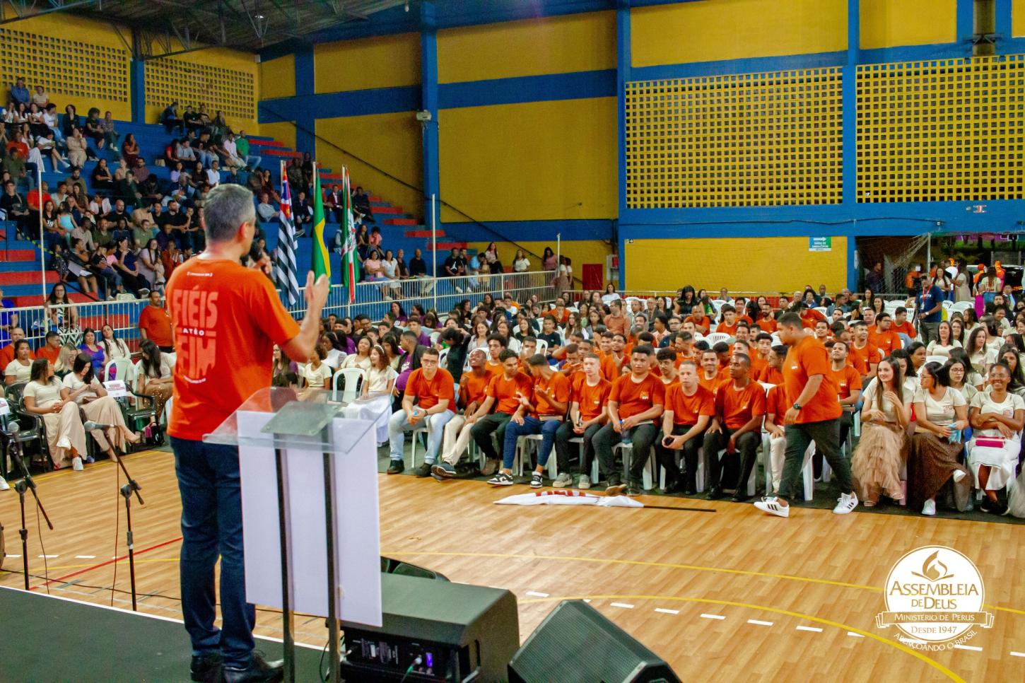 Evento de Jovens Evangélicos abençoam a cidade